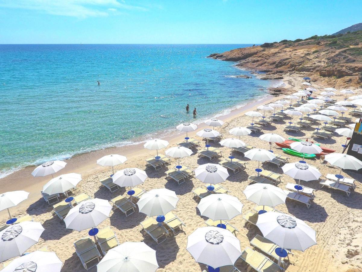 ホテル Amareclub Rocca Dorada サンタ・マルゲリータ・ディ・プーラ エクステリア 写真