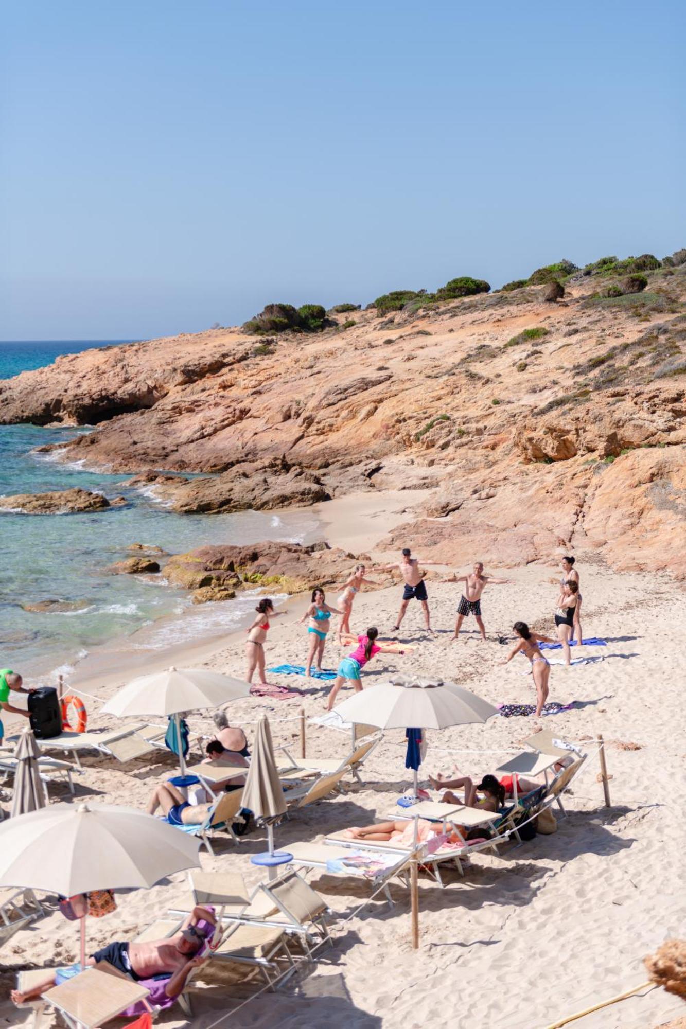ホテル Amareclub Rocca Dorada サンタ・マルゲリータ・ディ・プーラ エクステリア 写真